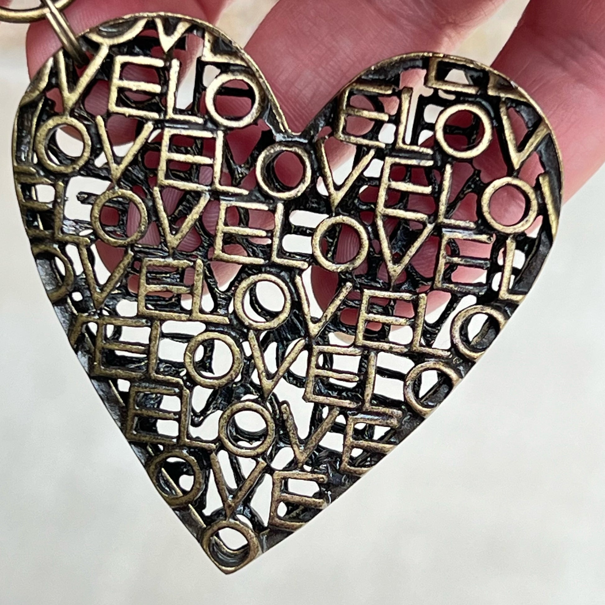 Love Word Art Heart Purse Charm – Antique Bronze Keychain with Script Cutout