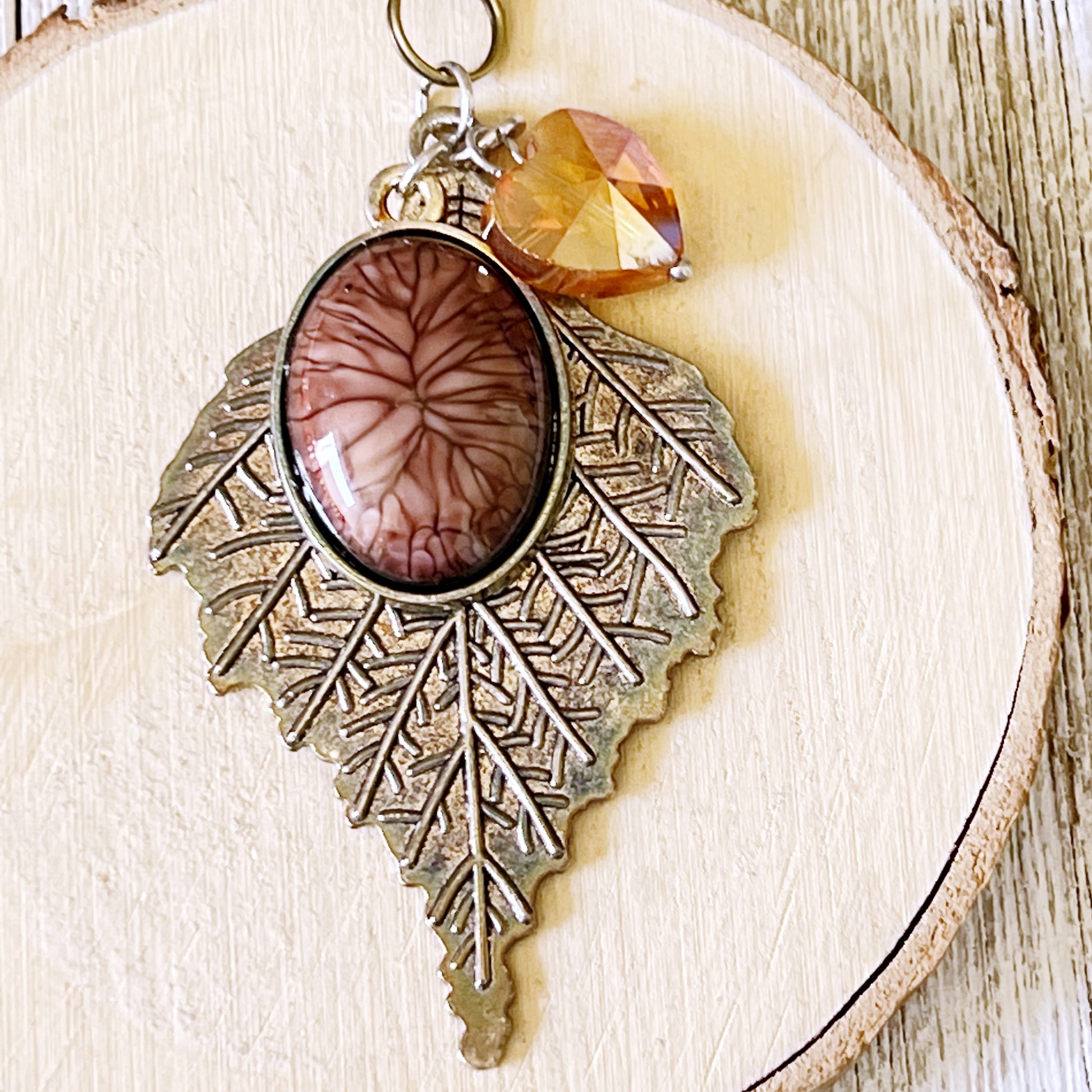 Leaf Purse Charm – Bronze Botanical Keychain with Glass Heart Accent
