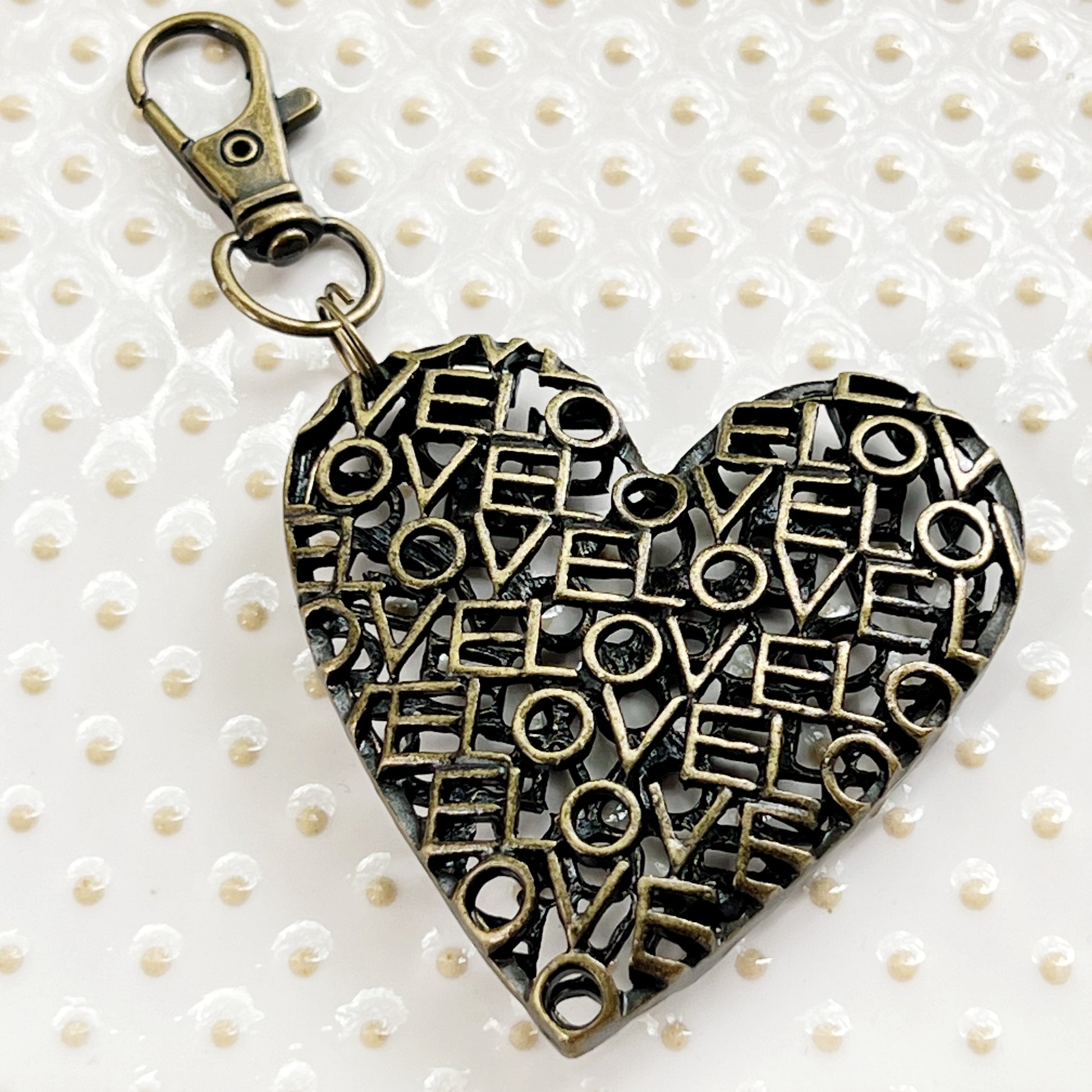Love Word Art Heart Purse Charm – Antique Bronze Keychain with Script Cutout