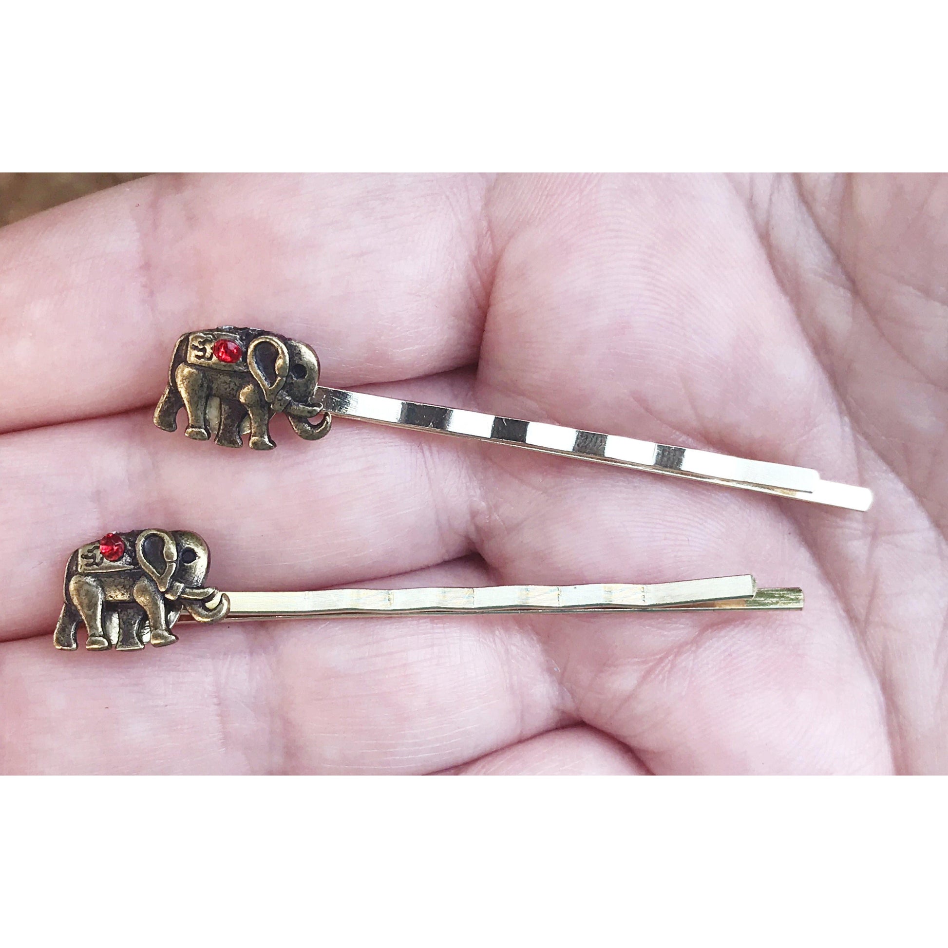 Tiny Bronze Rhinestone Elephant Bobby Pins: Adorable Animal-inspired Accessories