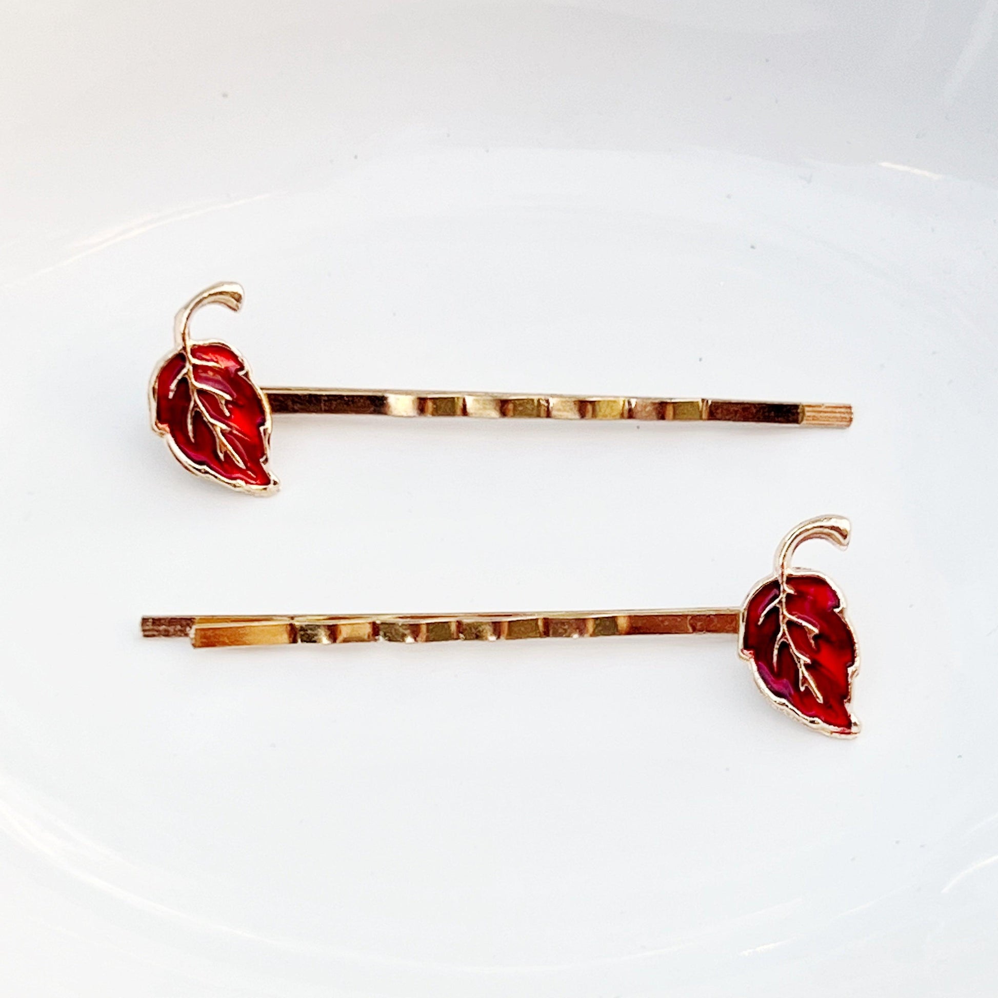 Red Enamel Leaf Hair Pins - Colorful & Stylish Accessories