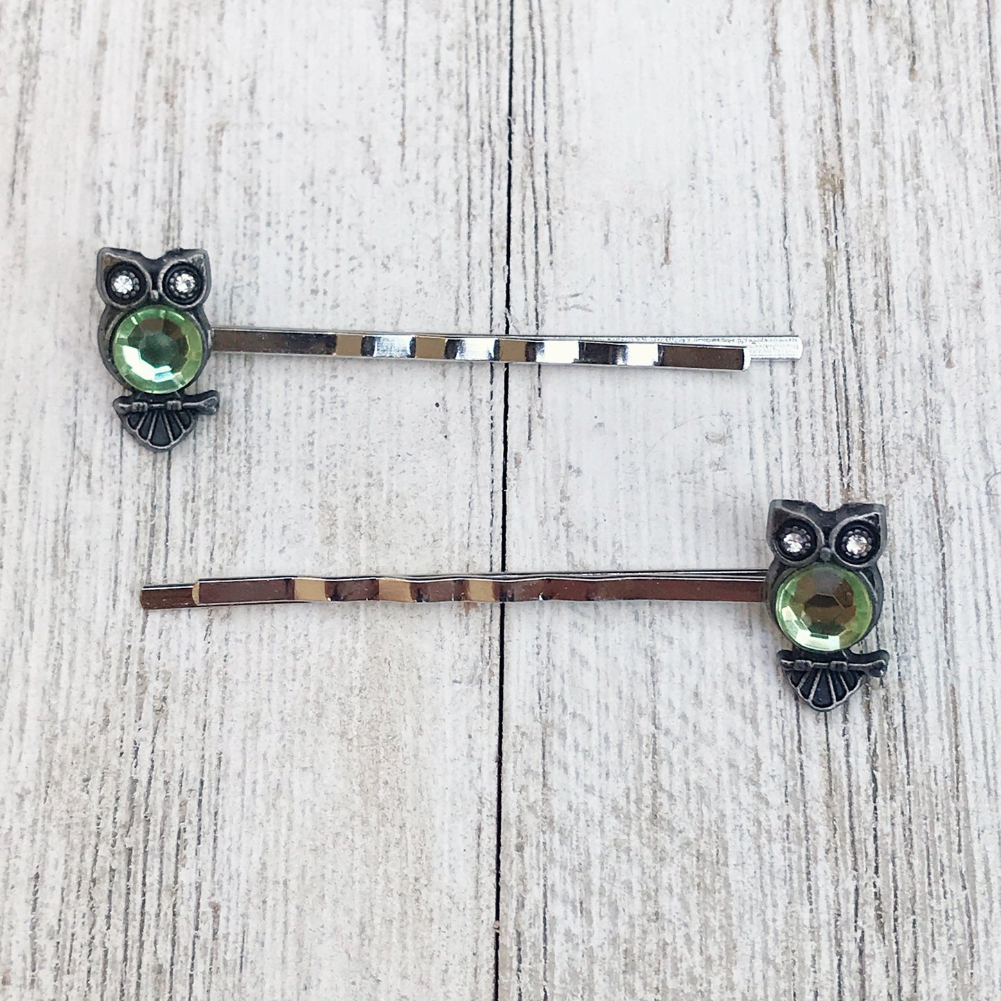 Light Green Rhinestone Owl Bobby Pins: Sparkling Owl Accents for Unique Hairstyles