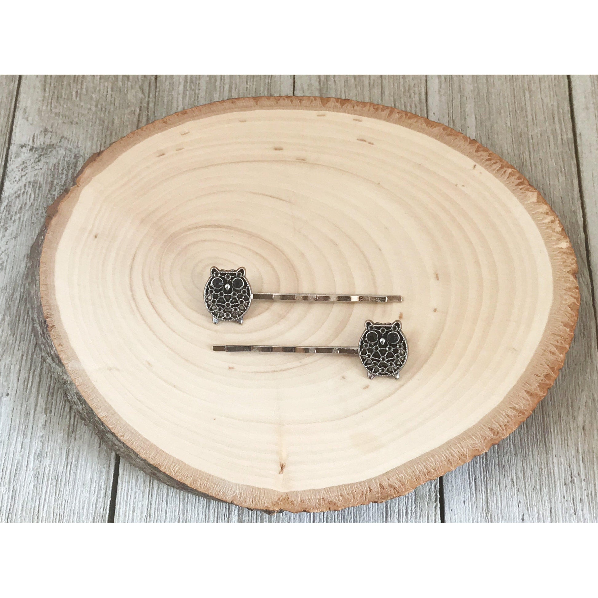 Silver & Black Owl Bobby Pins: Stylish & Whimsical Accessories for Your Hair