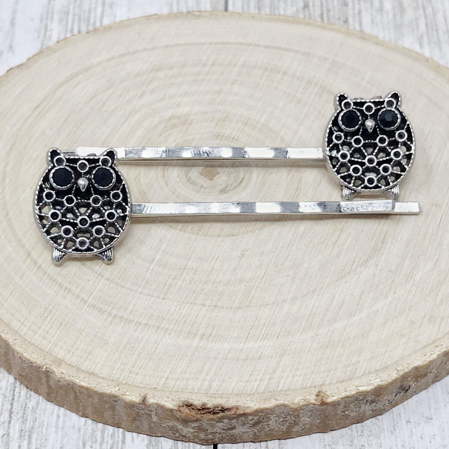 Silver & Black Owl Bobby Pins: Stylish & Whimsical Accessories for Your Hair