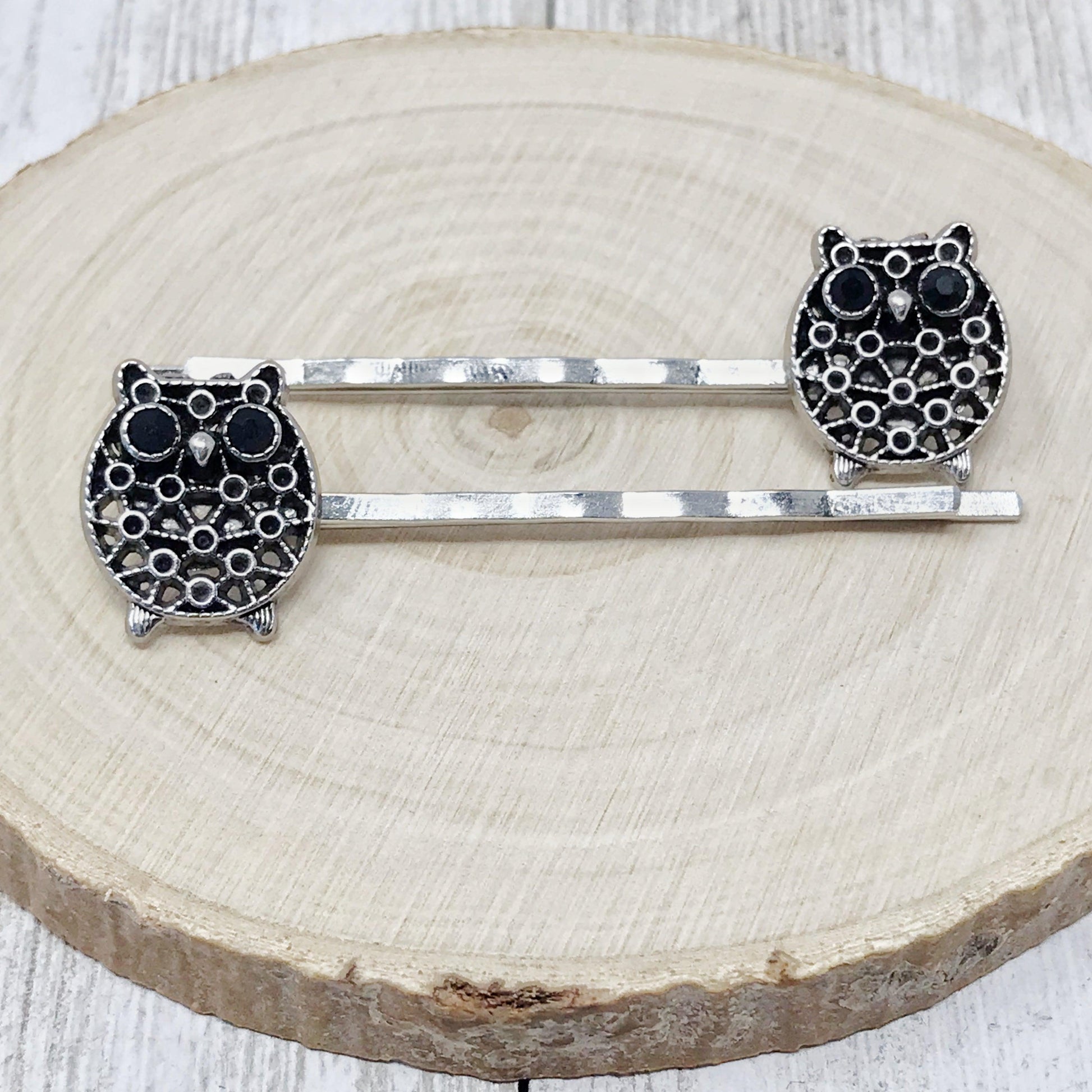 Silver & Black Owl Bobby Pins: Stylish & Whimsical Accessories for Your Hair