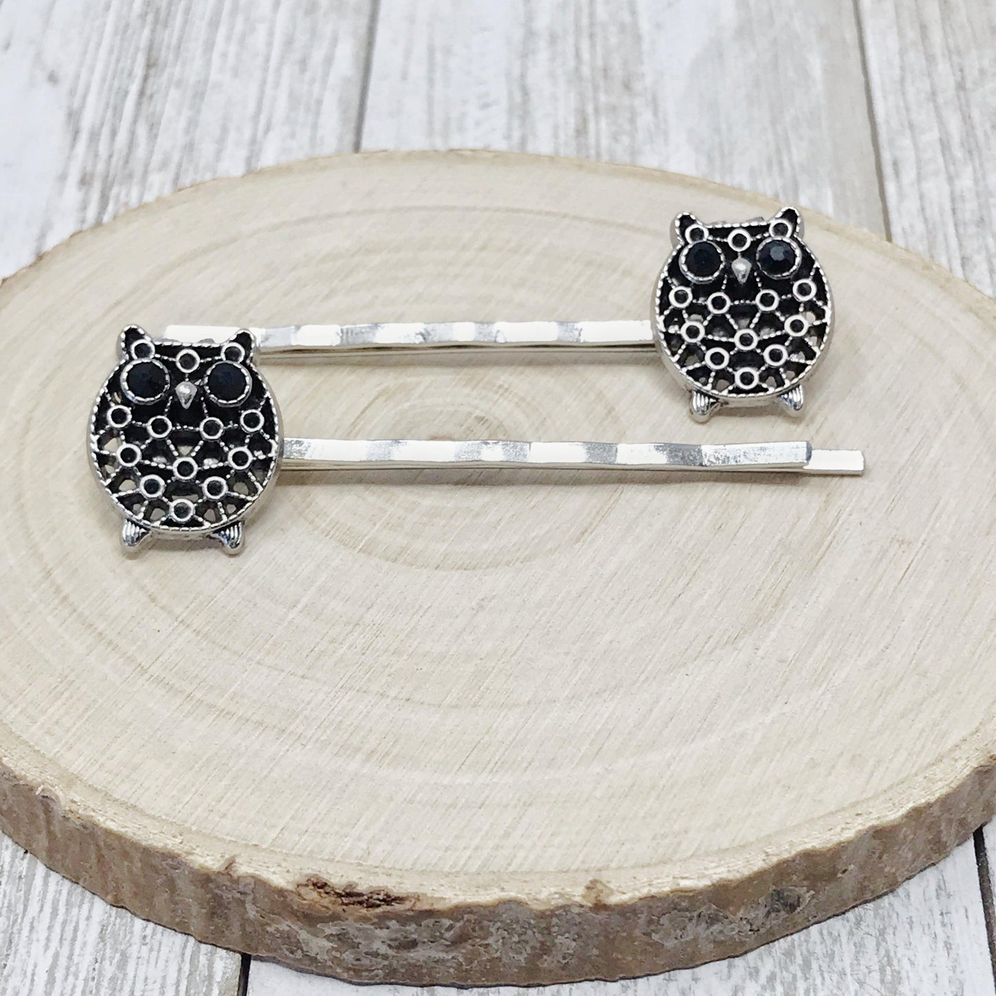 Silver & Black Owl Bobby Pins: Stylish & Whimsical Accessories for Your Hair