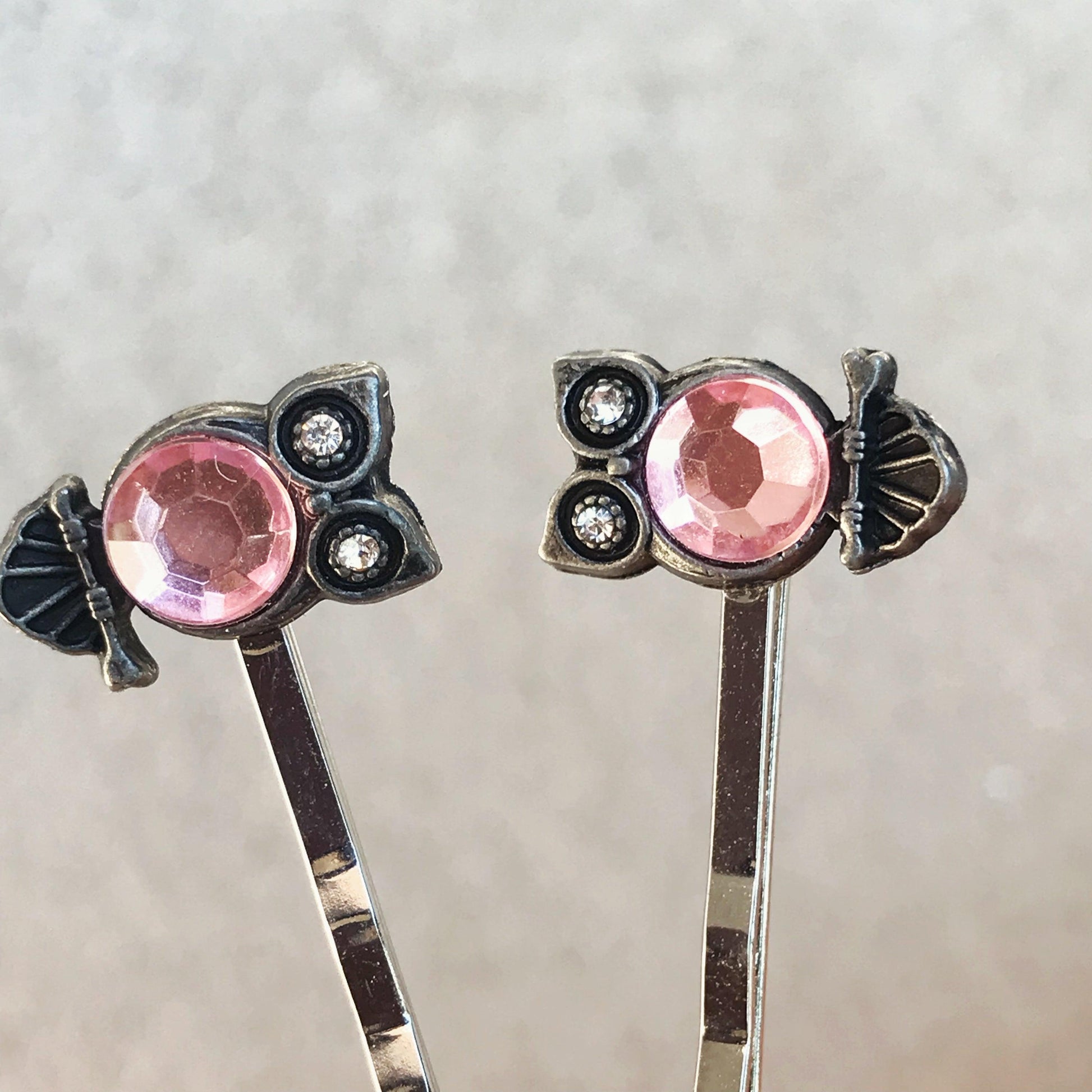 Pink Rhinestone Owl Bobby Pins: Sparkling Owl Accents for Unique Hairstyles