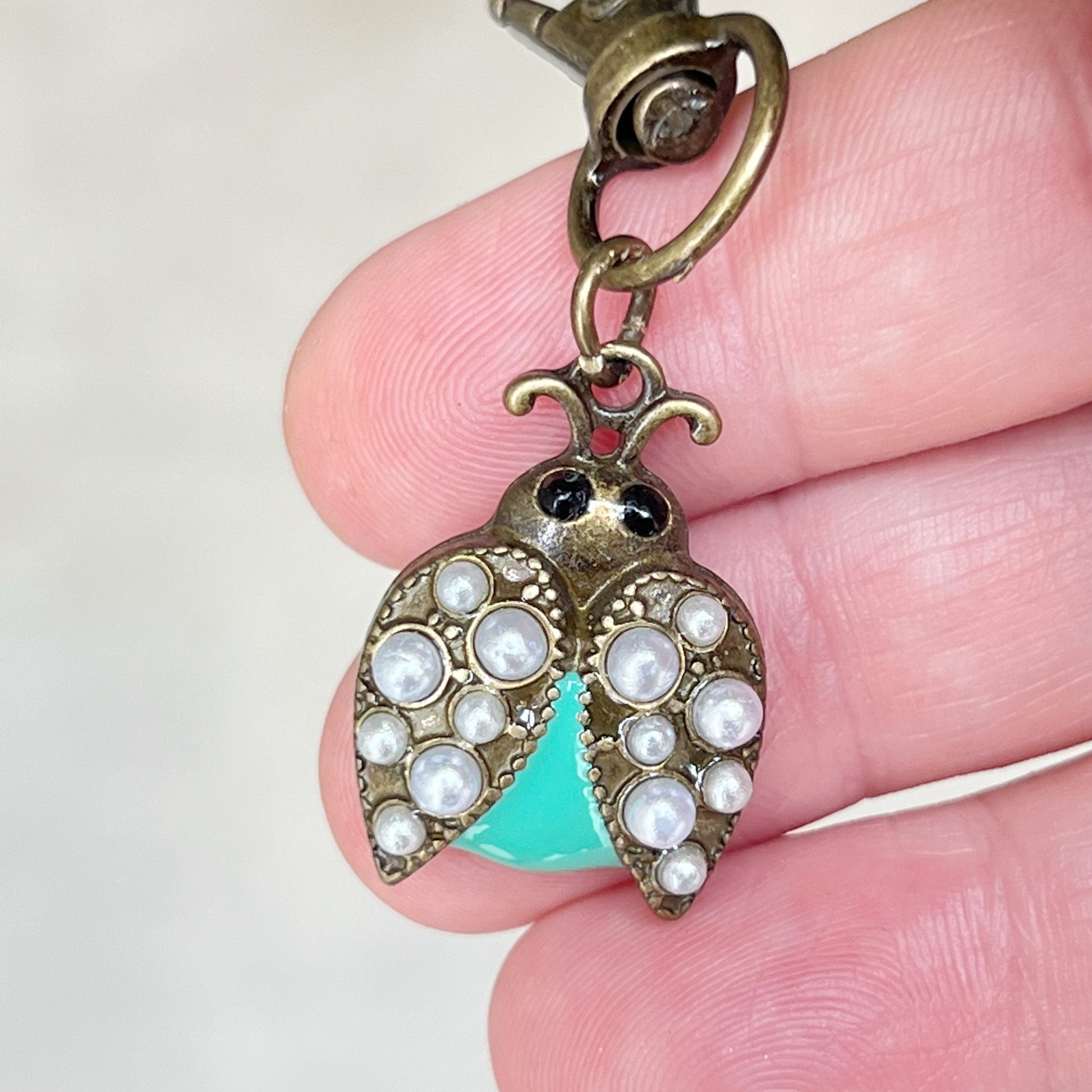 Butterfly & Ladybug Zipper Pull Keychain Charm with Rhinestones - Stylish and Whimsical Accessory for Your Bag