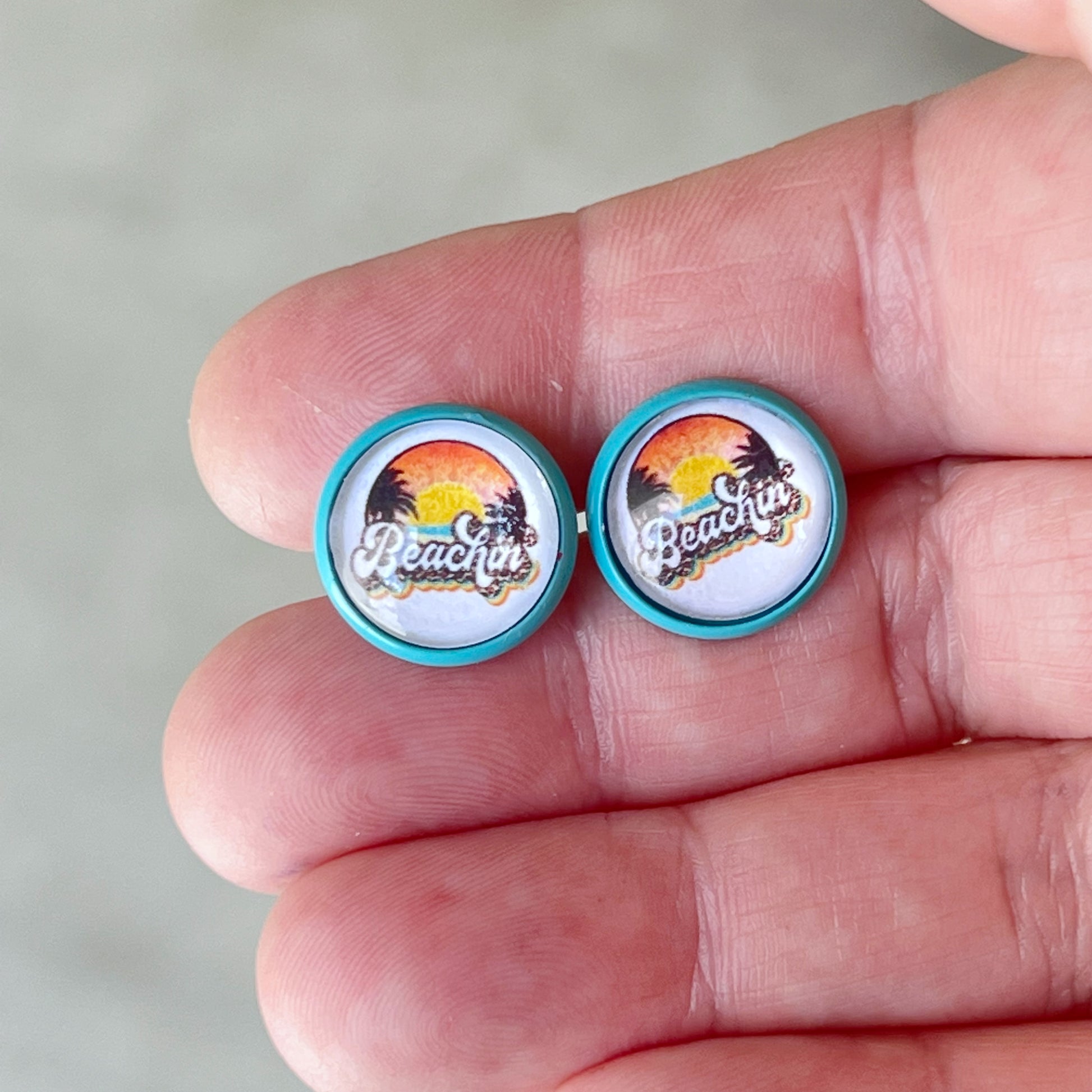 Beachin’ Sunset Stud Earrings – Retro Tropical Summer Jewelry with Teal Trim