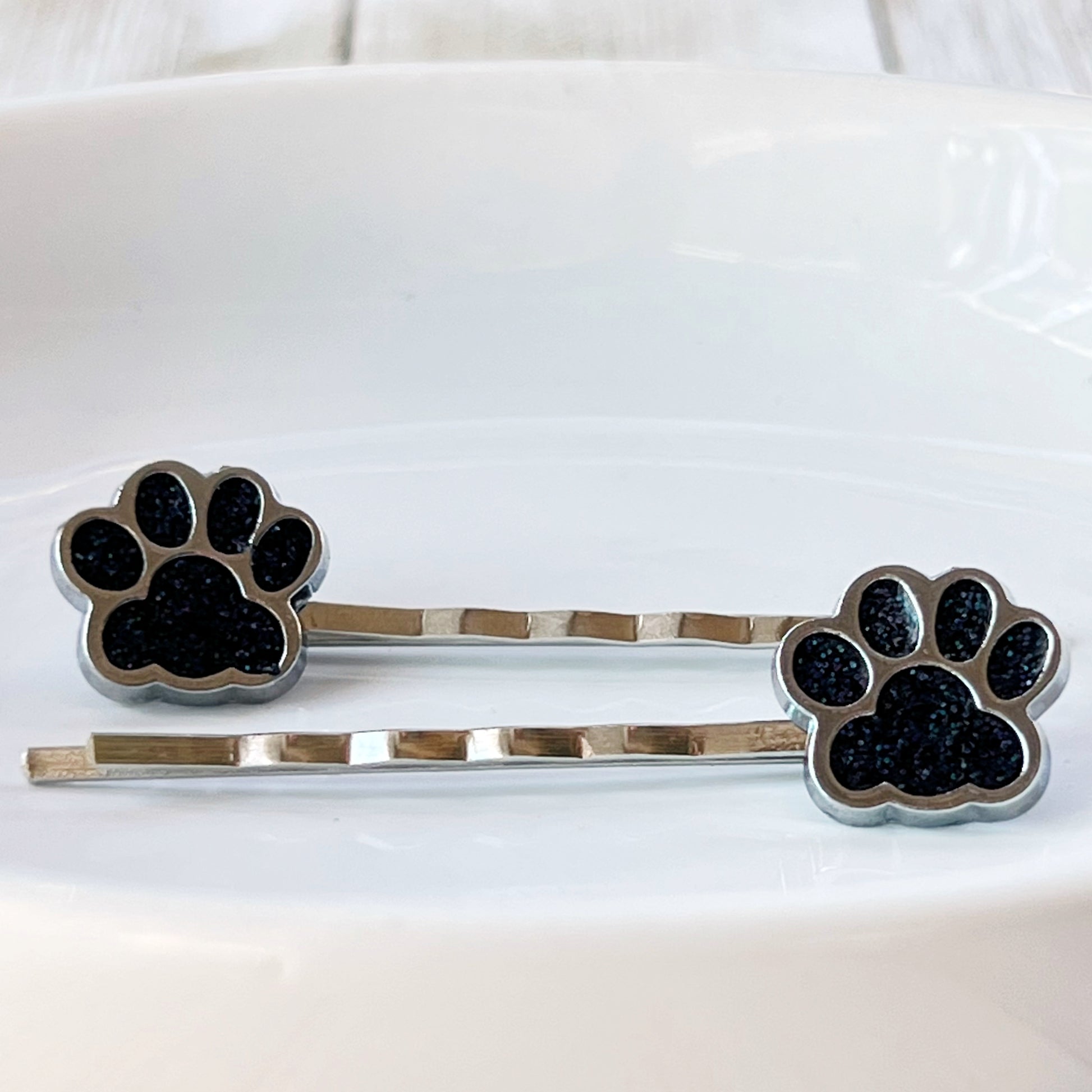 Black Glitter Paw Print Hair Pins - Playful & Stylish Animal-Inspired Accessories