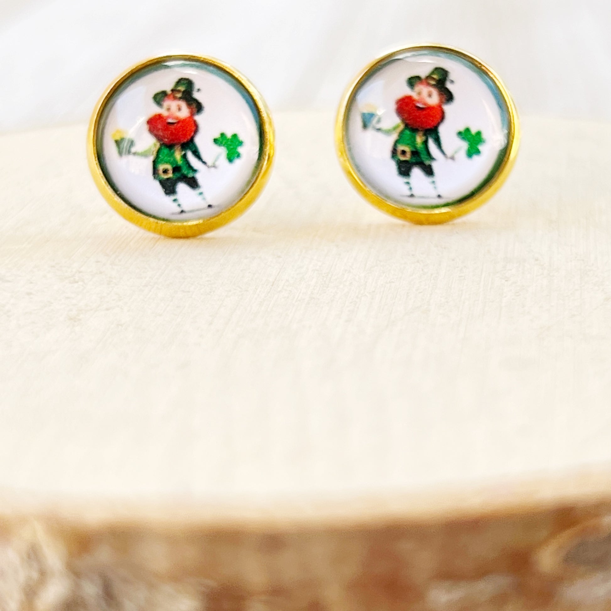 Leprechaun Gold Stud Earrings - Lucky & Festive Accessories
