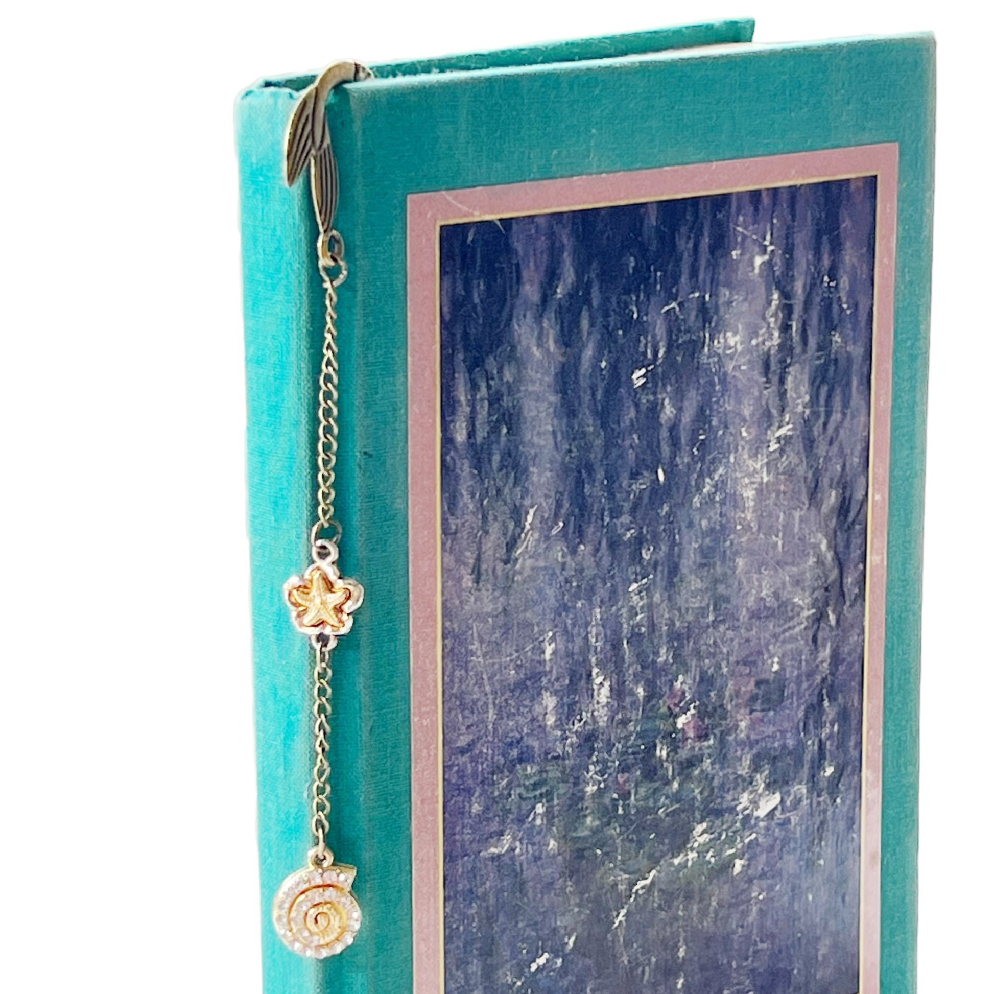 Metal Mermaid Bookmark with Seashell Dangle Chain Charm - Stylish & Unique Reading Accessory