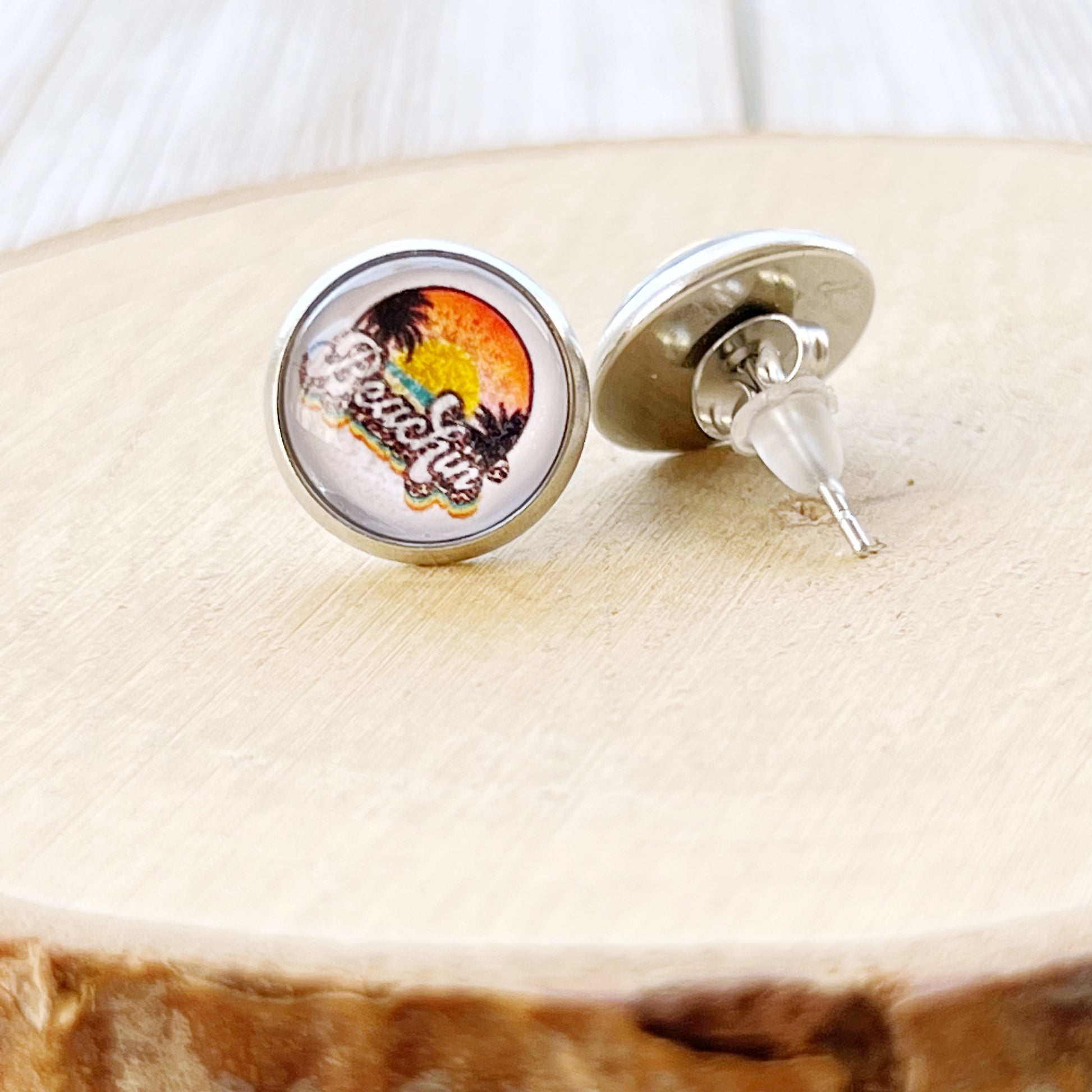 Beachin’ Sunset Stud Earrings – Retro Summer Palm Tree Jewelry in Silver