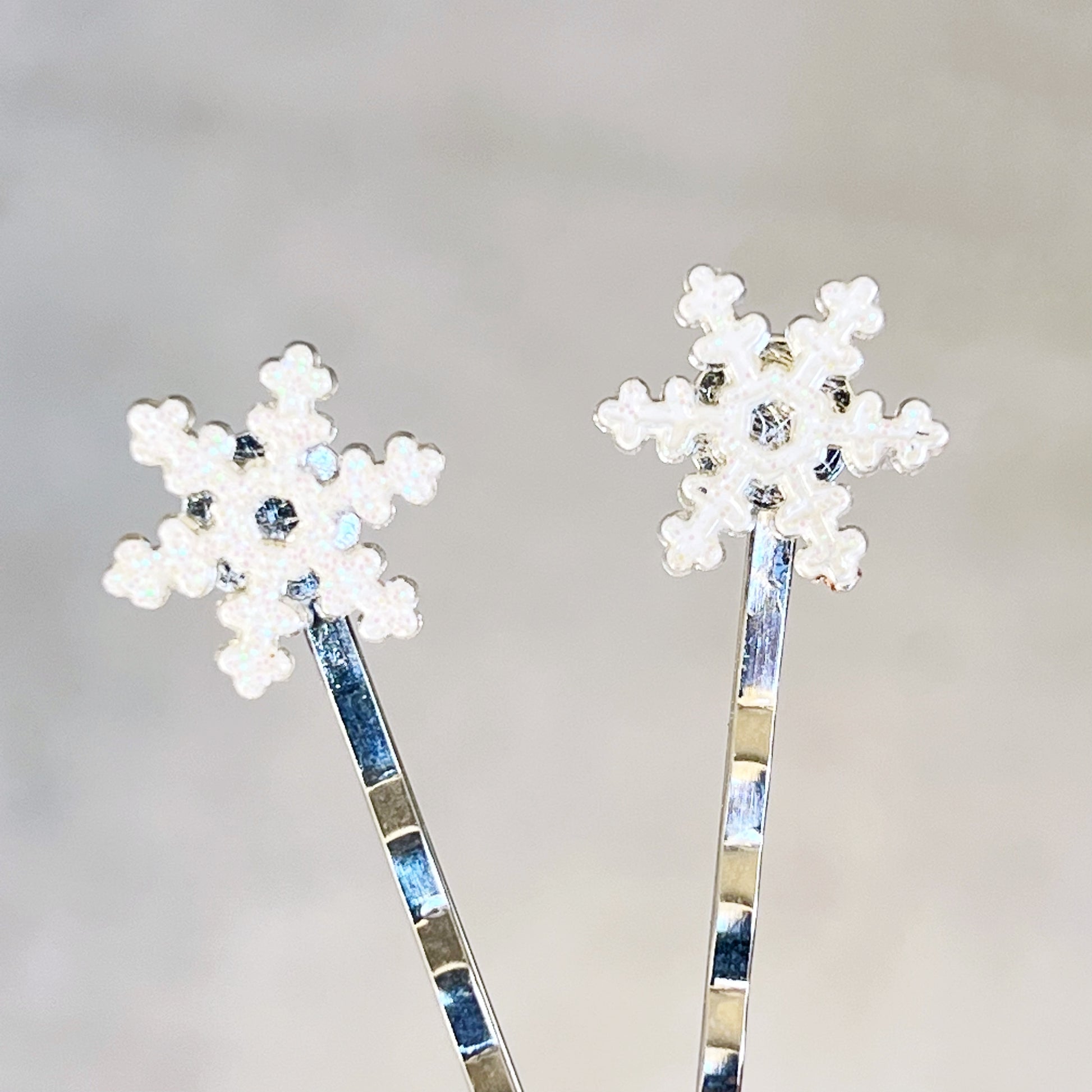 Glitter Snowflake Hair Pins – Silver Holiday Hair Clips with Icy Sparkle