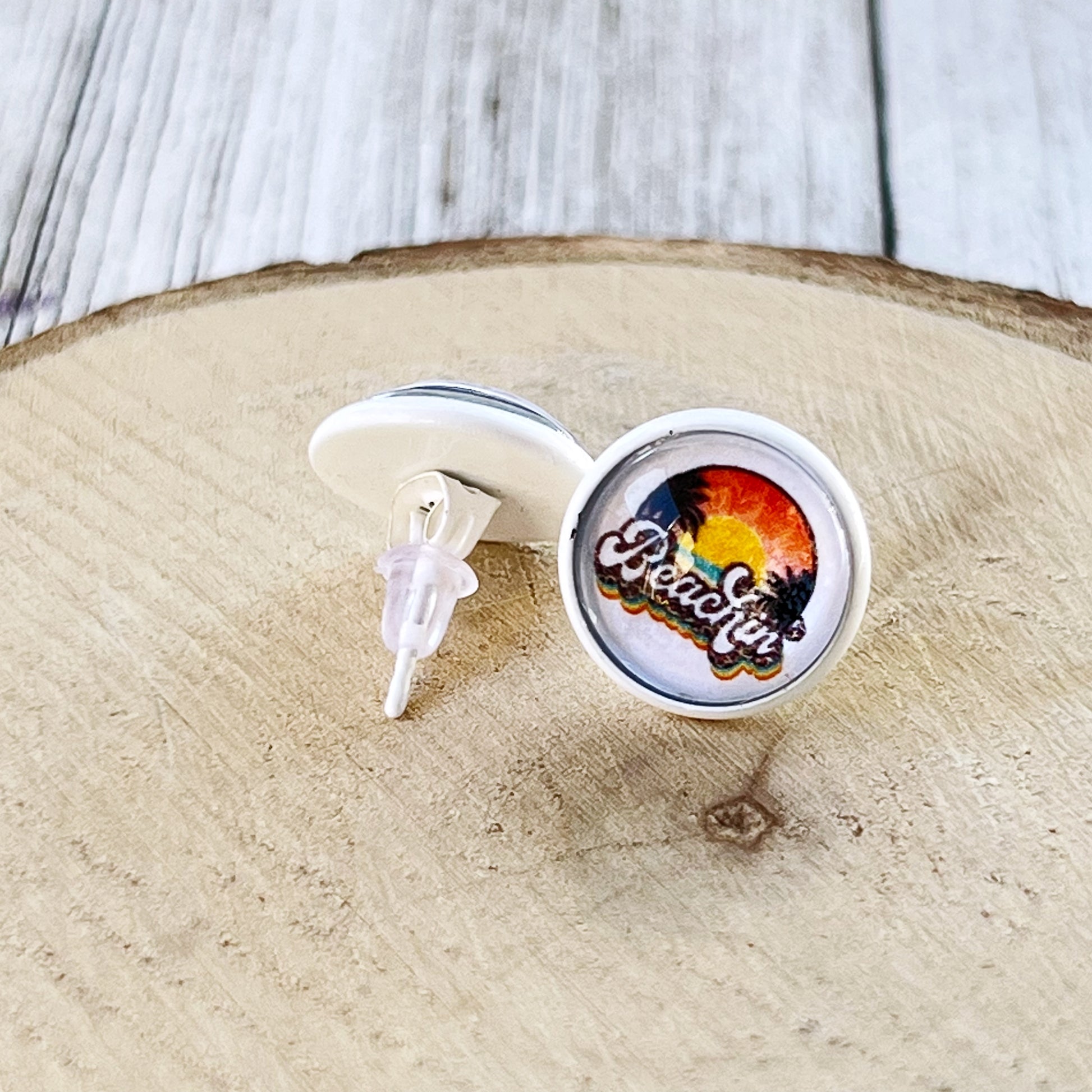 Beachin’ Sunset Stud Earrings – Retro Tropical Summer Jewelry with White Trim