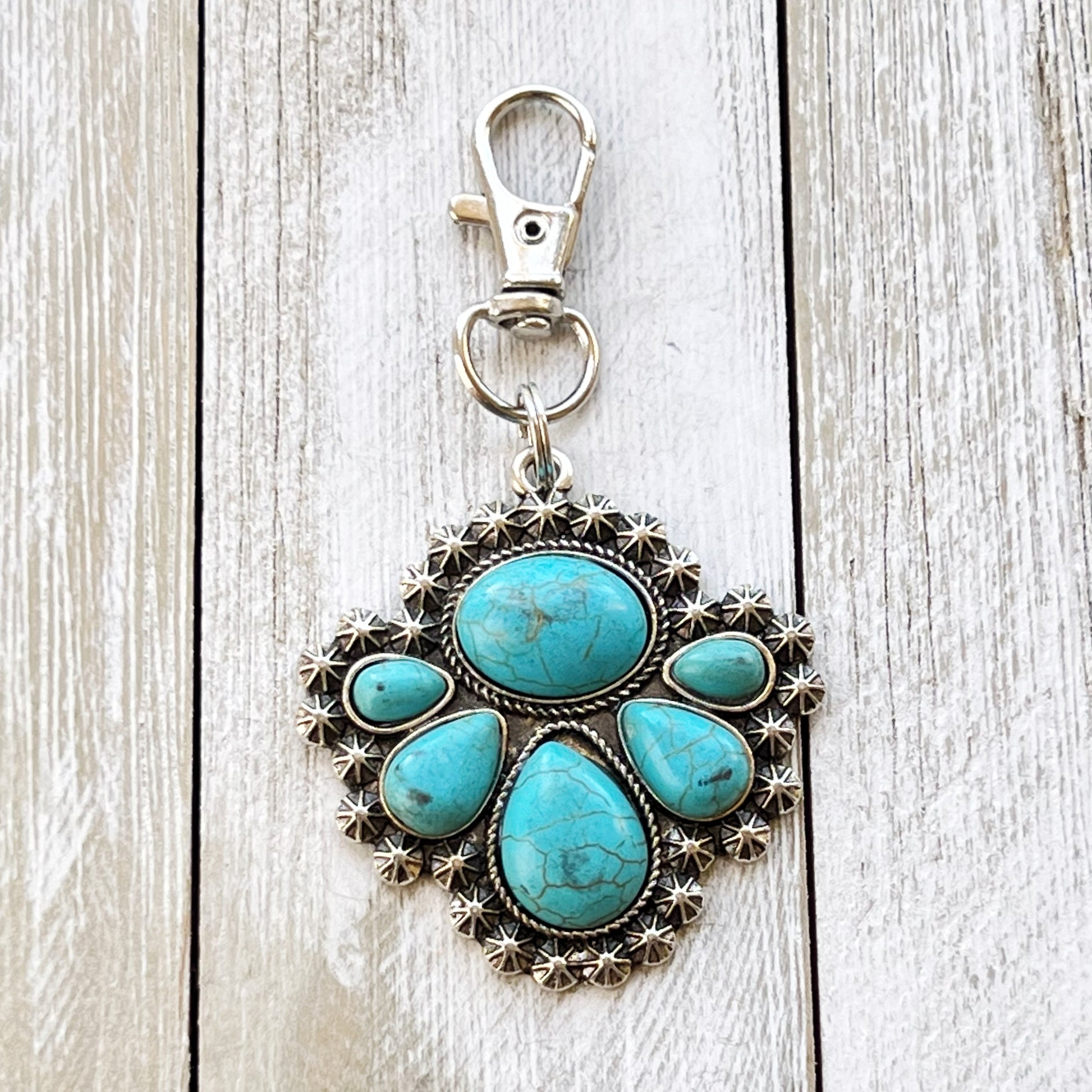 Turquoise Cluster Pendant – Vintage Southwest-Inspired Statement Keychain