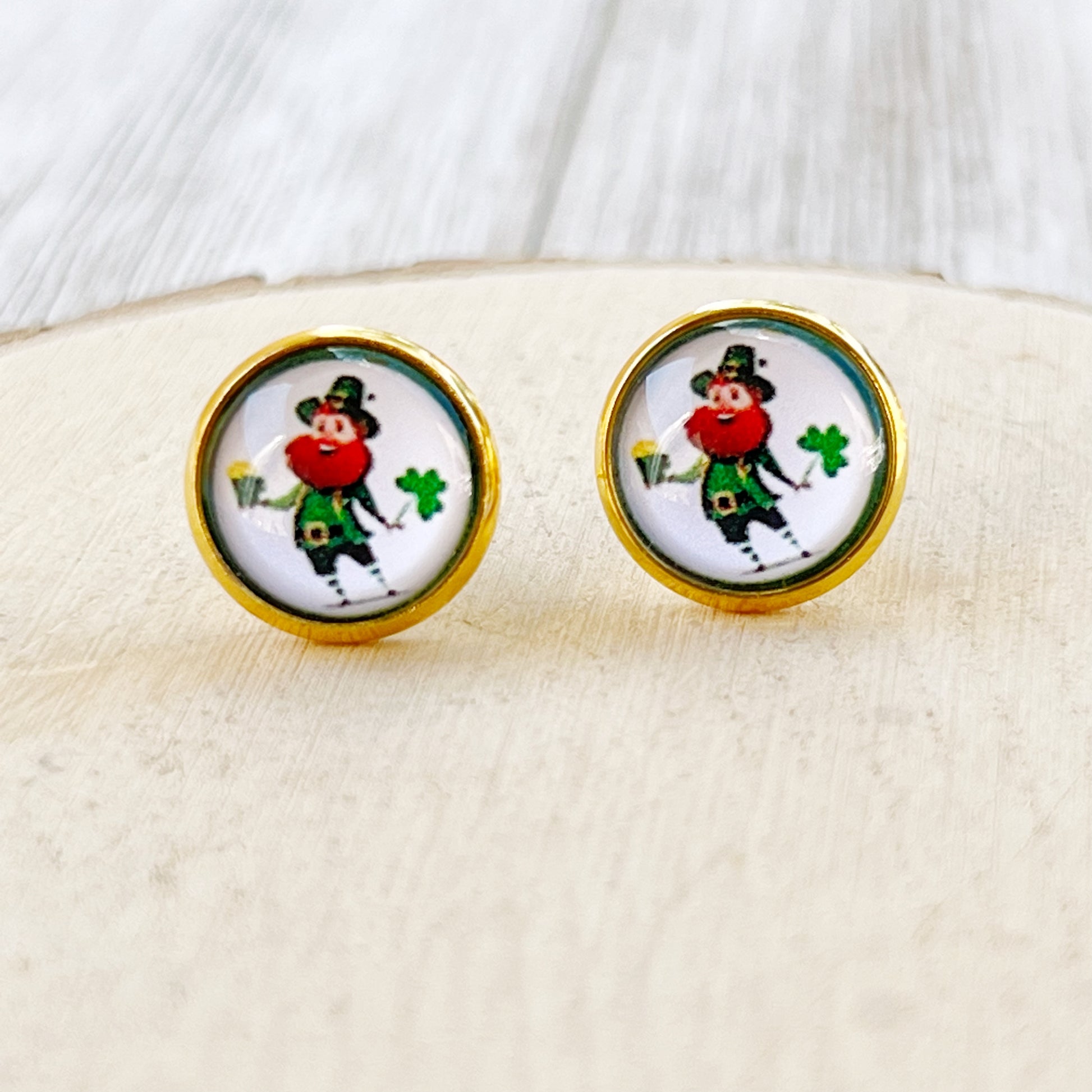 Leprechaun Gold Stud Earrings - Lucky & Festive Accessories