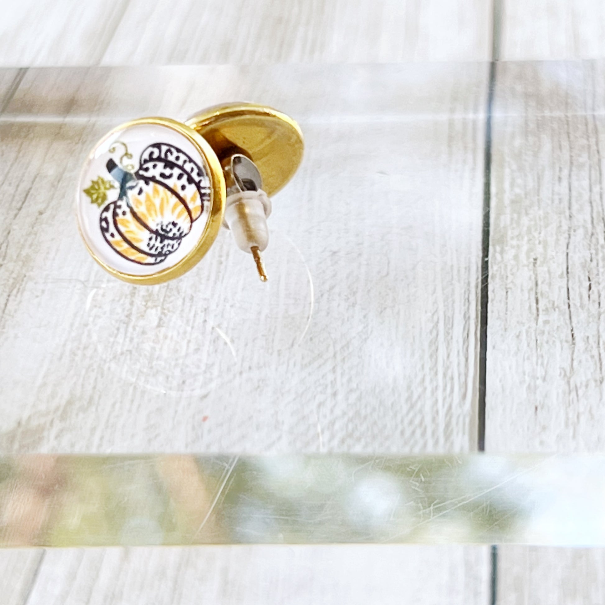 Pumpkin & Sunflower Gold Stud Earrings: Unique Autumn Accents for Your Style