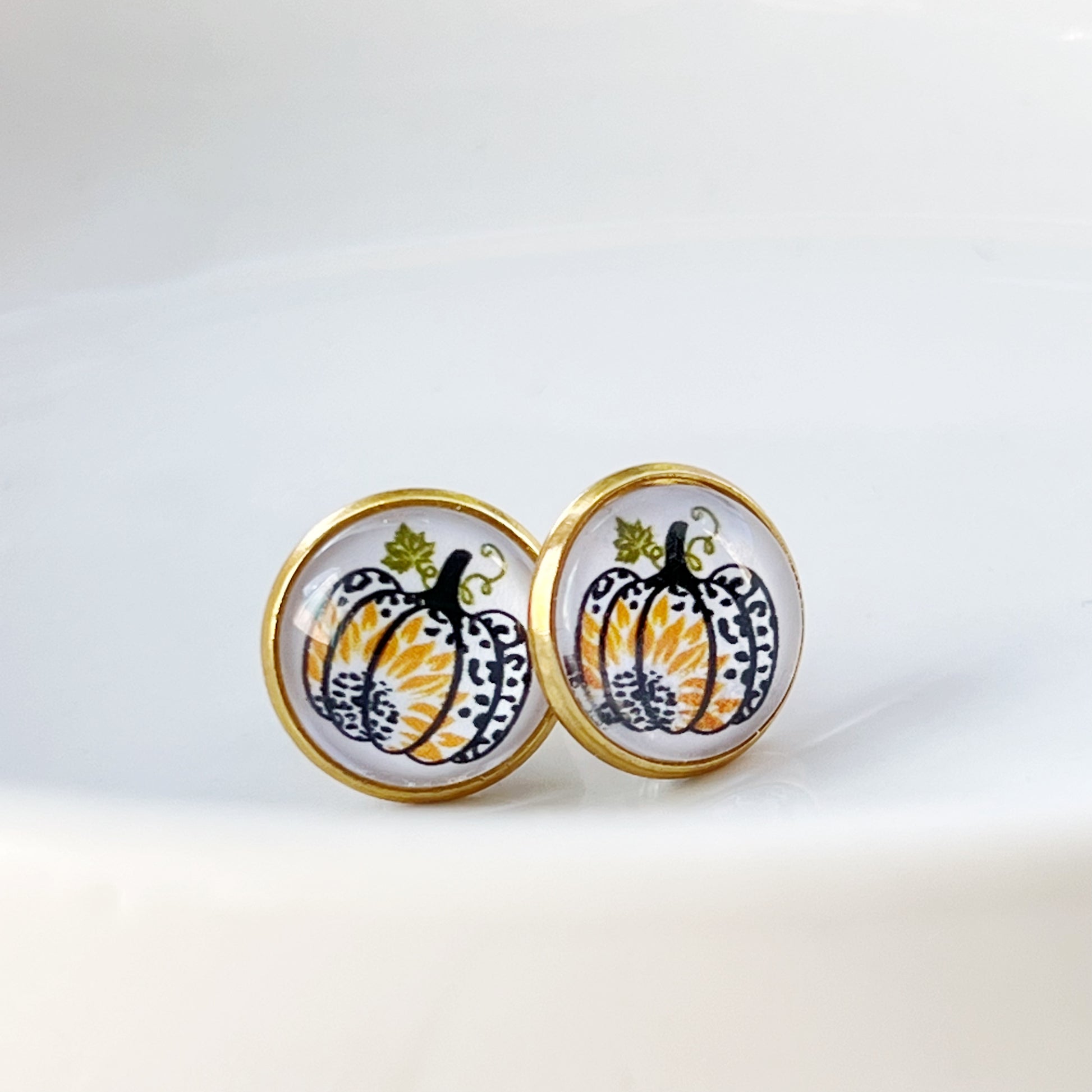 Pumpkin & Sunflower Gold Stud Earrings: Unique Autumn Accents for Your Style