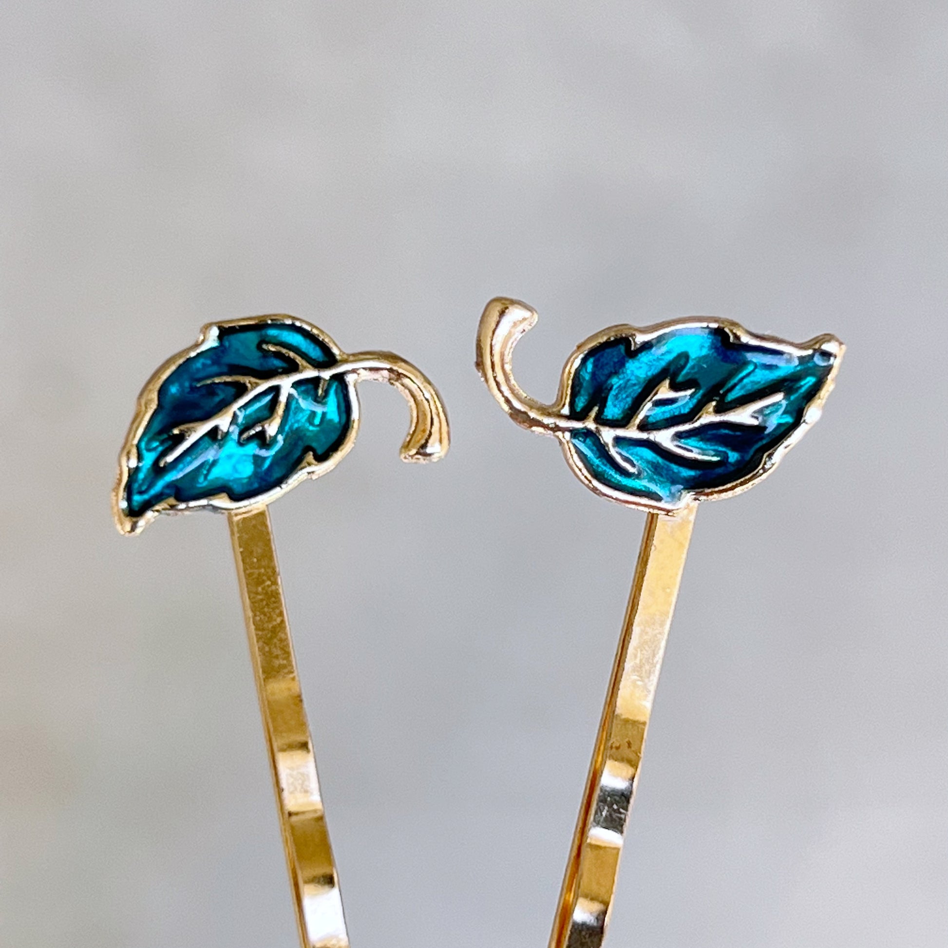 Blue Enamel Leaf Hair Pins – Gold Nature-Inspired Fall Hair Accessories