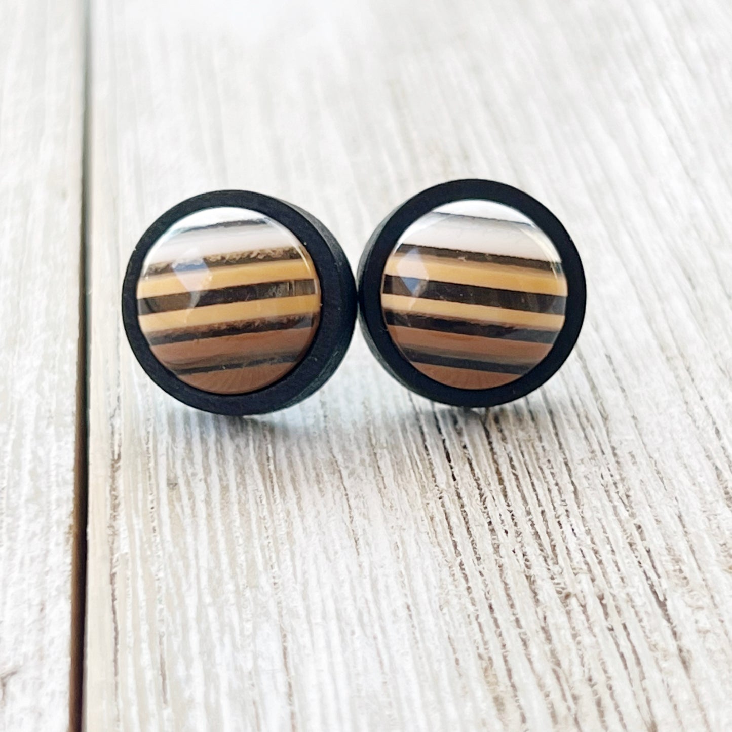 Earth Tone Stripe Resin Stud Earrings – Round Handmade Fall Jewelry in Black Wood