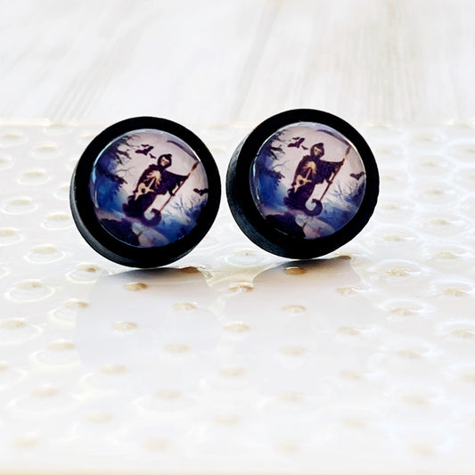 Grim Reaper Black Wood Stud Earrings - Spooky and Stylish Halloween Accessories