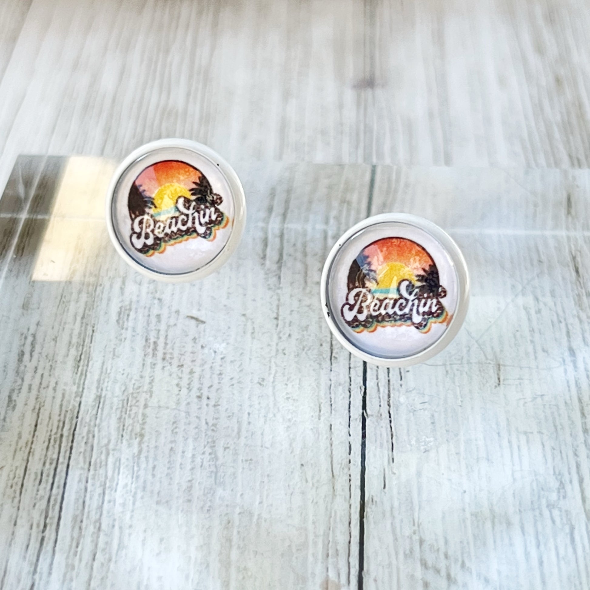 Beachin’ Sunset Stud Earrings – Retro Tropical Summer Jewelry with White Trim