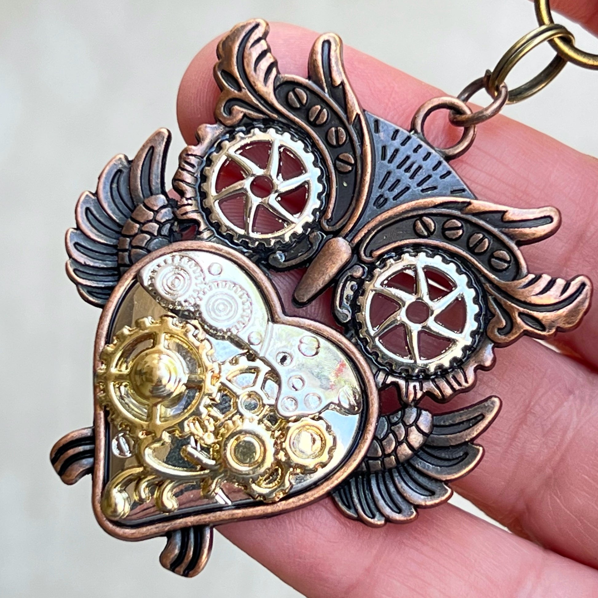Steampunk Owl Purse Charm – Mixed Metal Heart Keychain with Gear Details