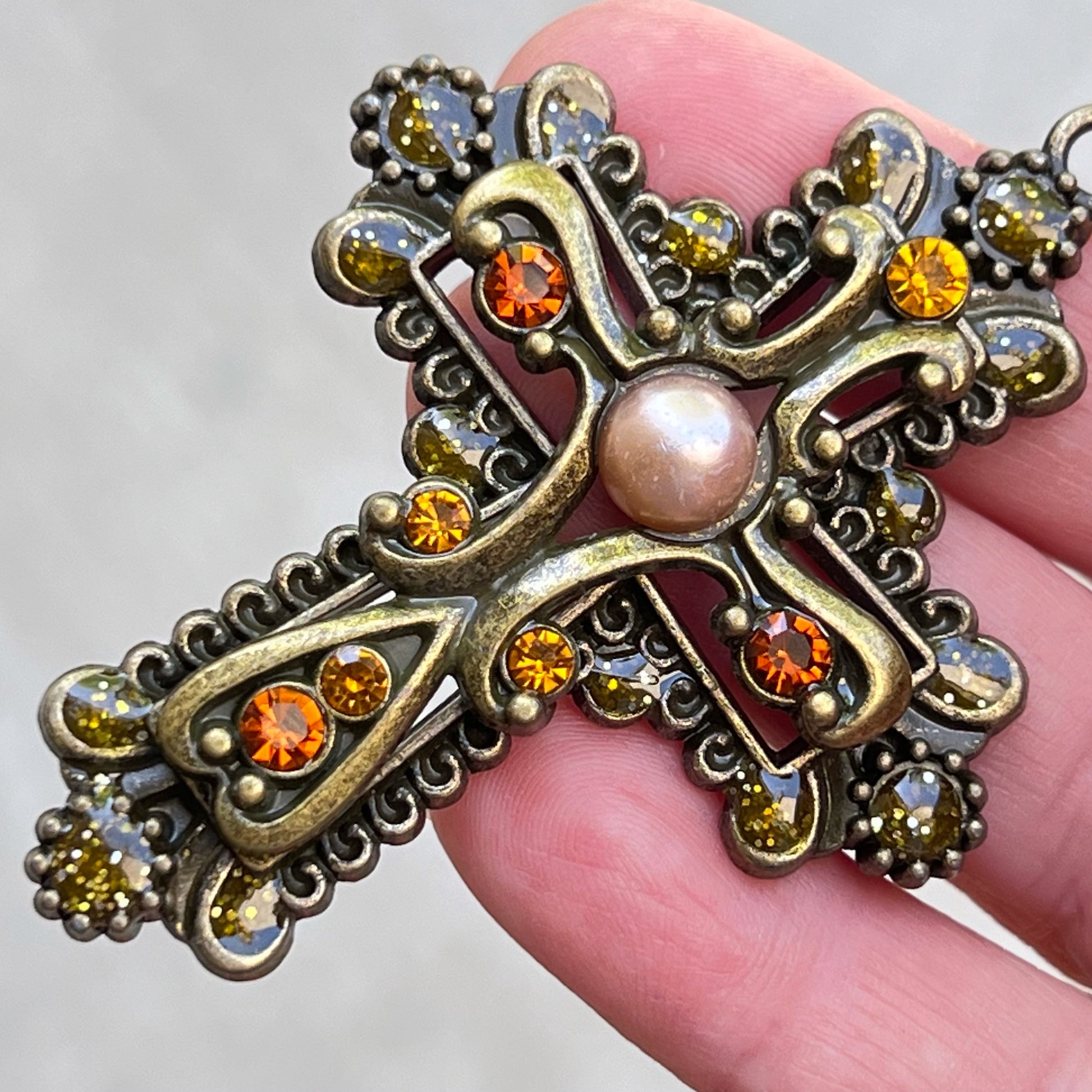 Ornate Cross Purse Charm – Vintage Bronze Keychain with Amber Rhinestones & Pearl