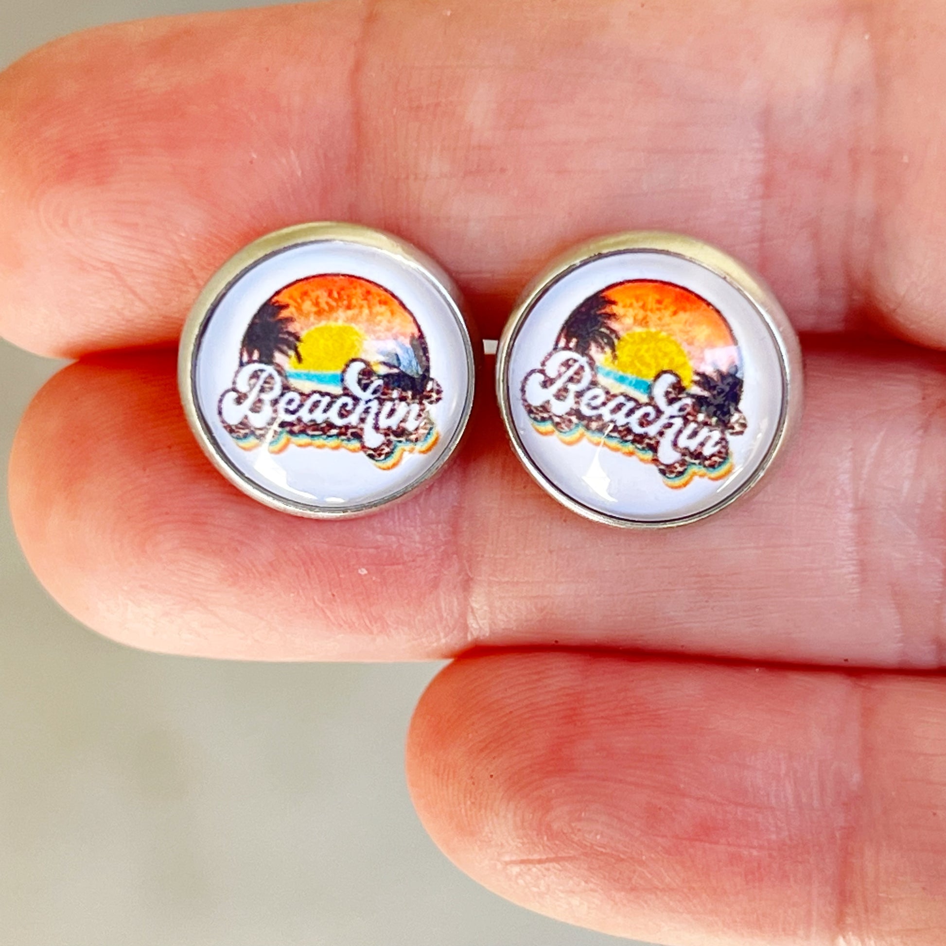 Beachin’ Sunset Stud Earrings – Retro Summer Palm Tree Jewelry in Silver