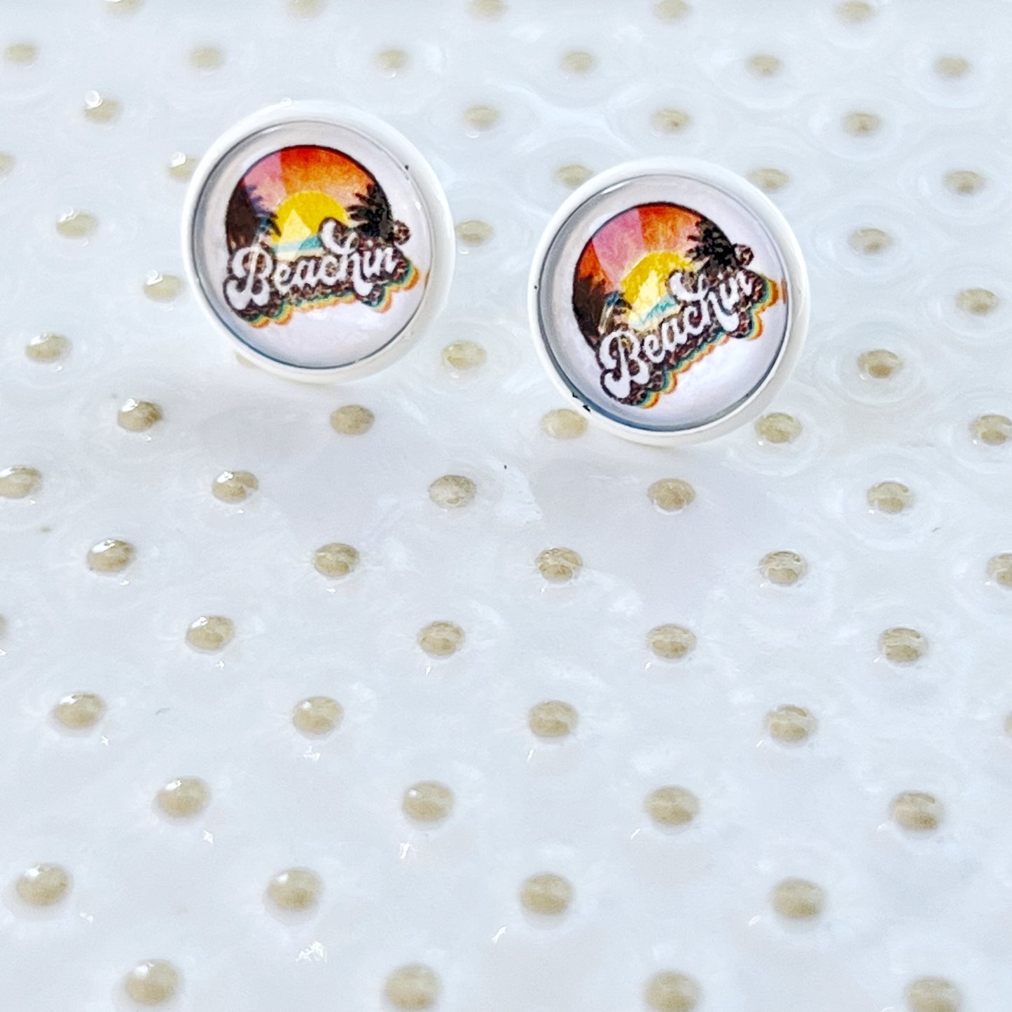 Beachin’ Sunset Stud Earrings – Retro Tropical Summer Jewelry with White Trim