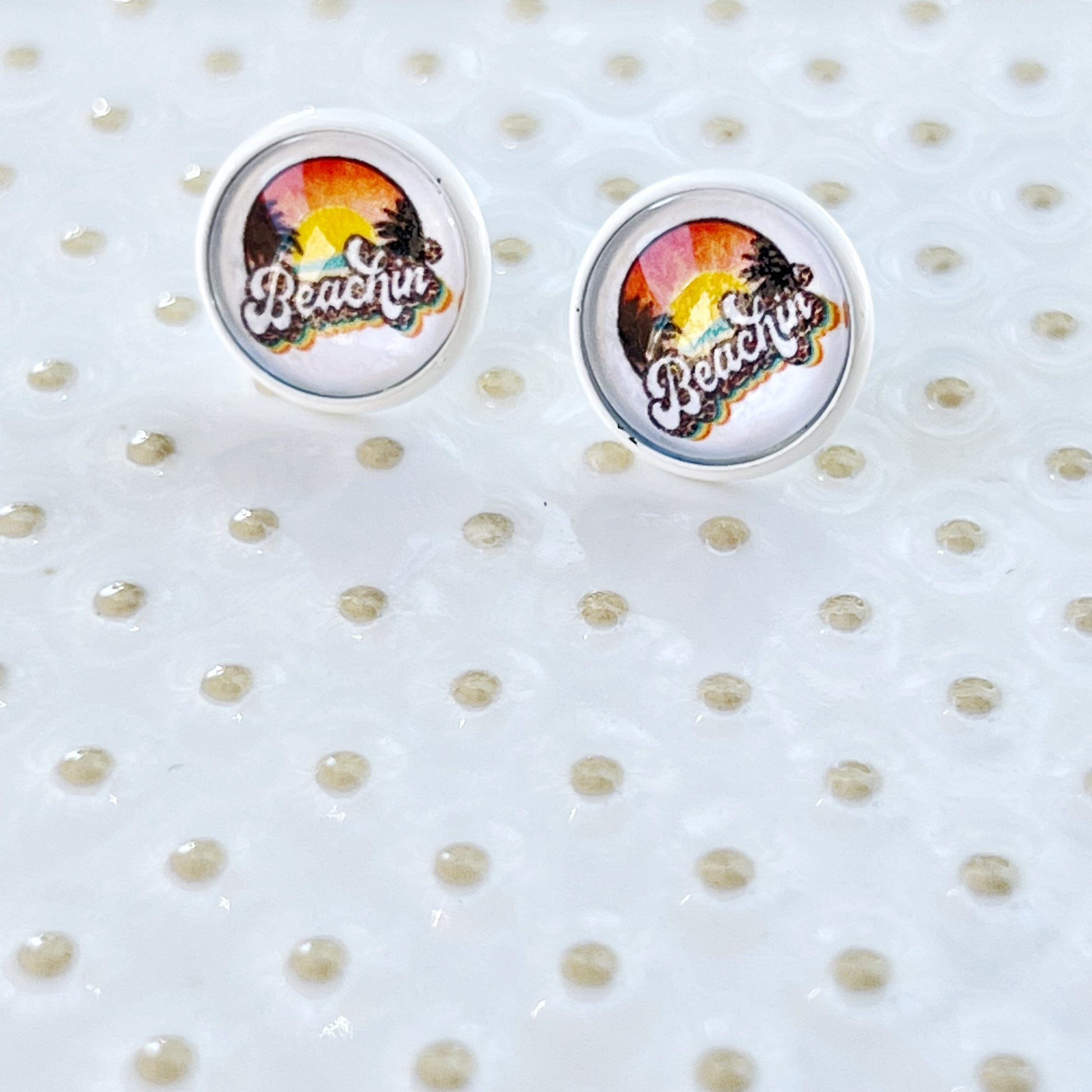 Beachin’ Sunset Stud Earrings – Retro Tropical Summer Jewelry with White Trim