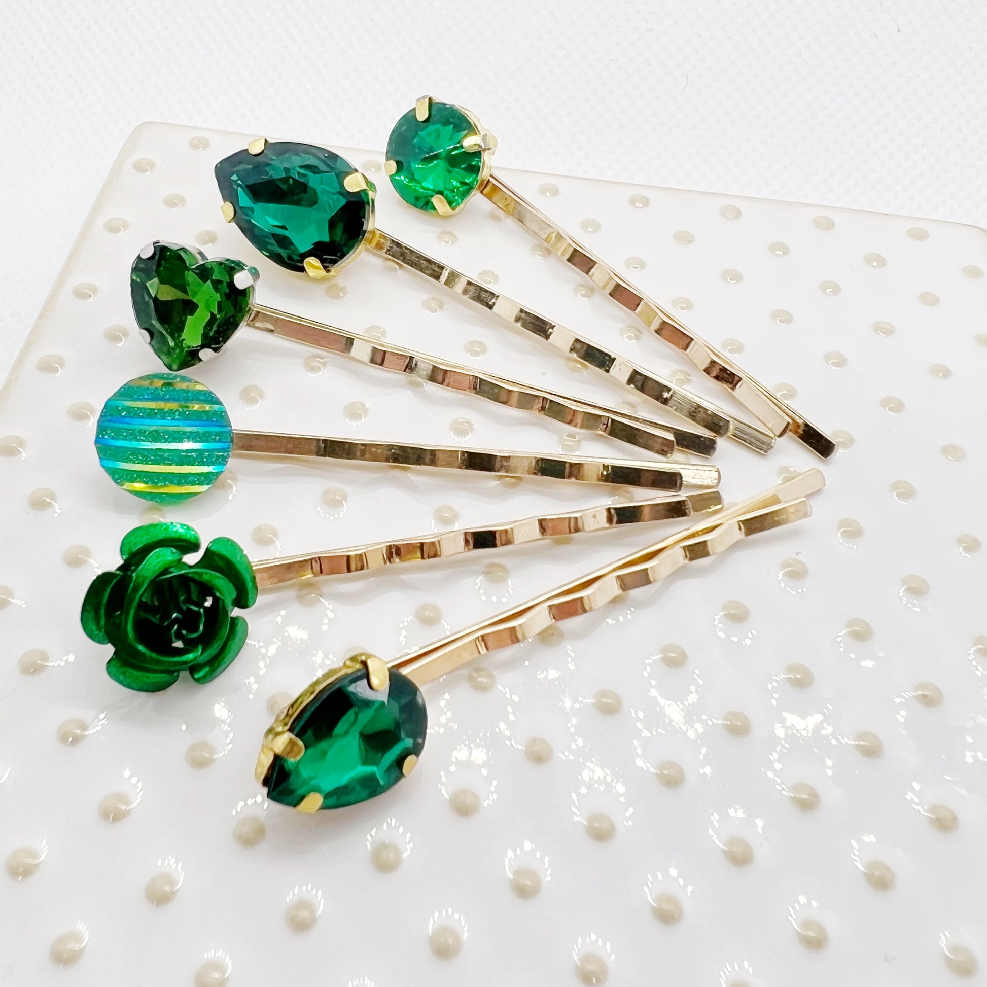 Emerald Green Rhinestone Hair Pin Set: Glamorous Accessories for Elegant Styles