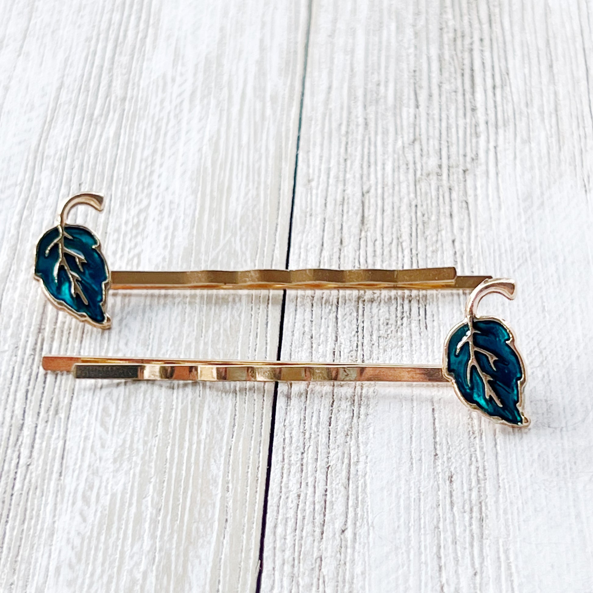 Blue Enamel Leaf Hair Pins – Gold Nature-Inspired Fall Hair Accessories