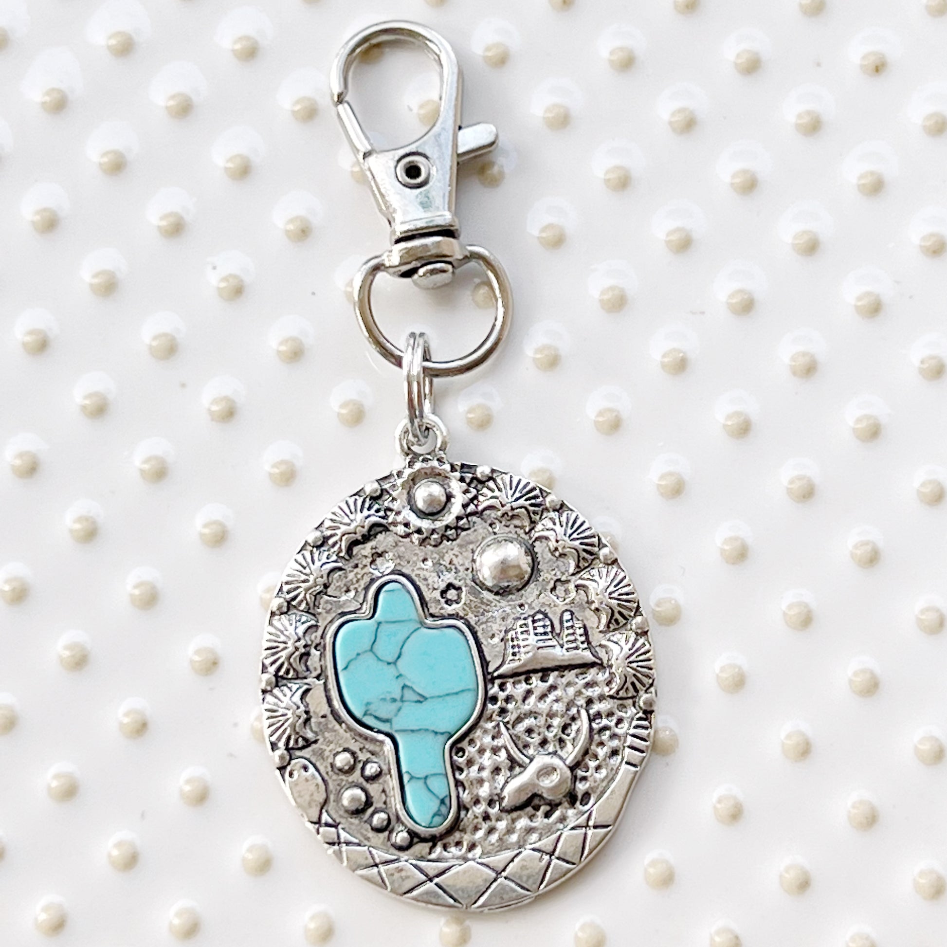 Turquoise Western Cactus Zipper Pull: Chic Southwestern Handbag Charm