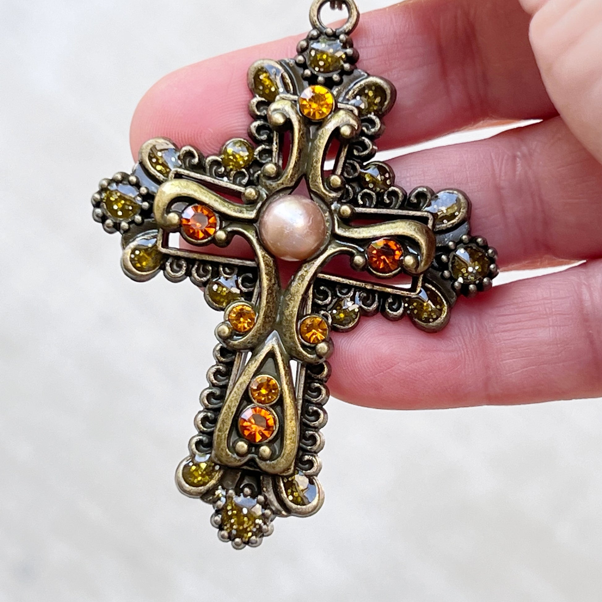 Ornate Cross Purse Charm – Vintage Bronze Keychain with Amber Rhinestones & Pearl