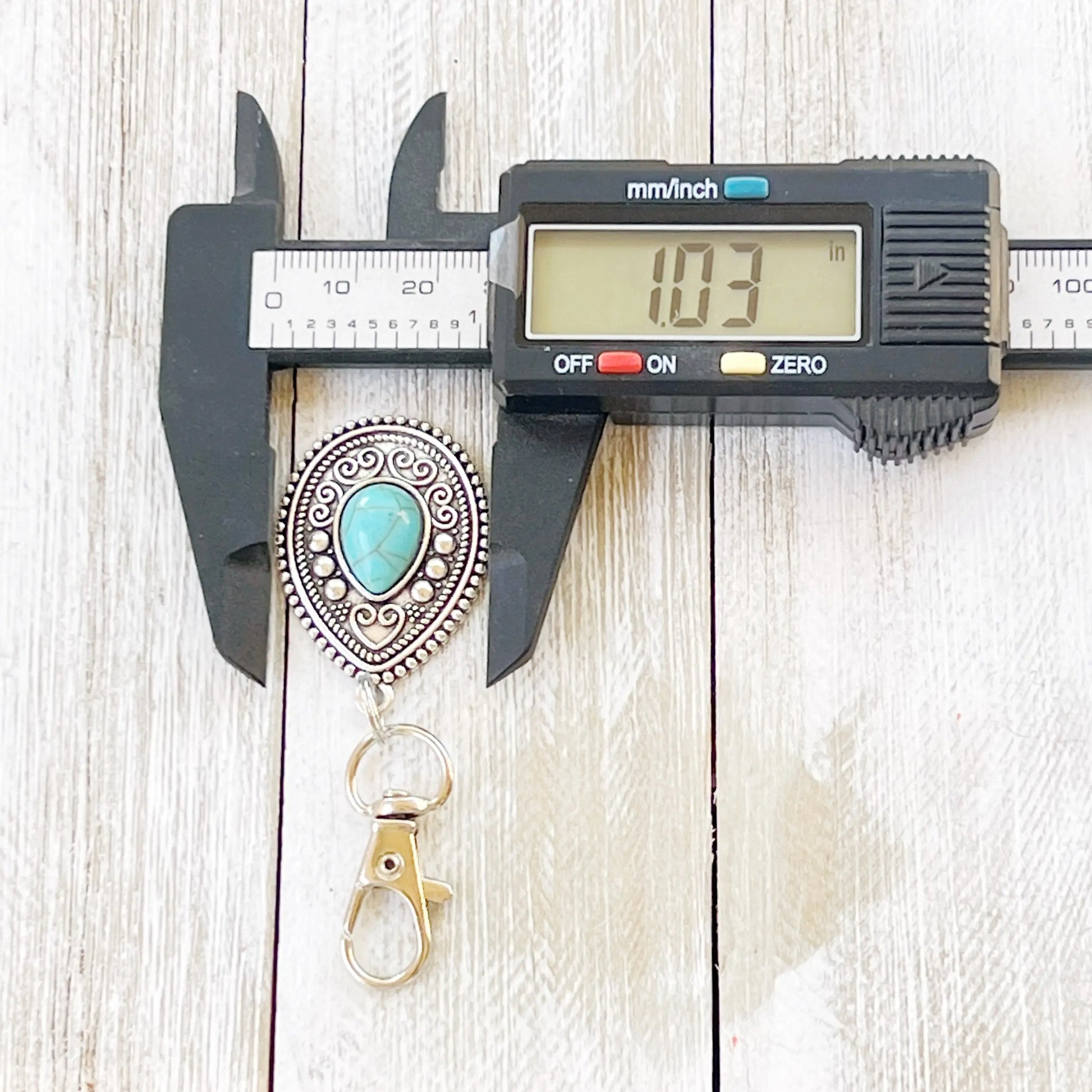 Turquoise Western Zipper Pull Handbag Keychain Charm - width measurement 